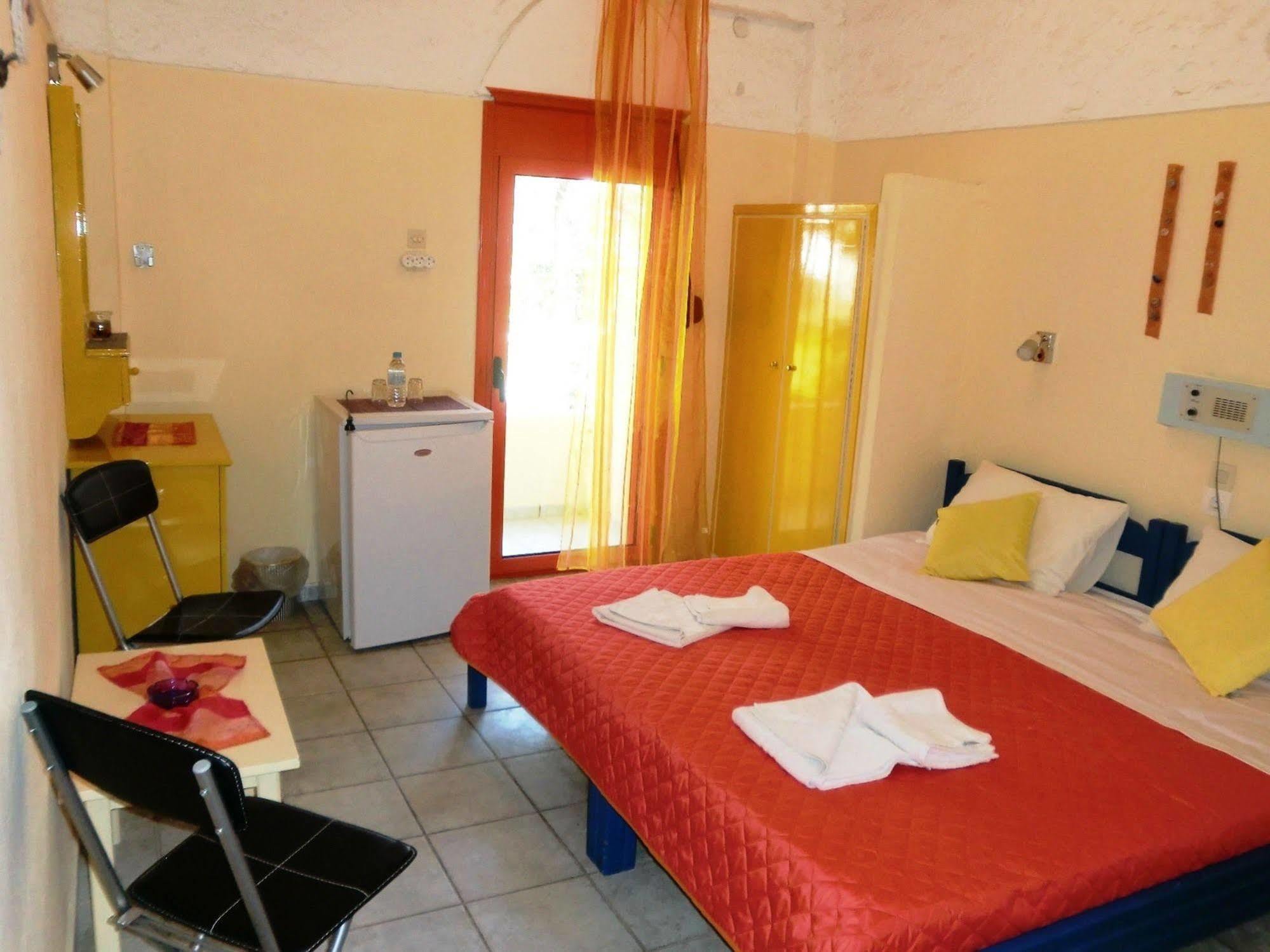 Hotel Neos Matala Zewnętrze zdjęcie